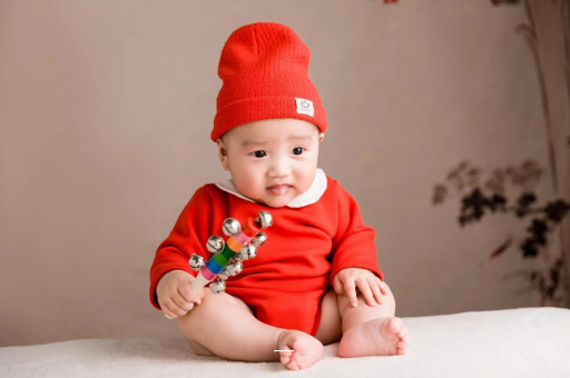 五指山1岁宝宝发育标准