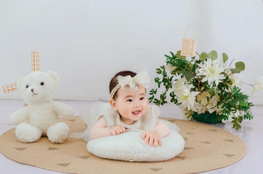 五指山宝宝几个月可以坐 五指山宝宝几个月可以坐